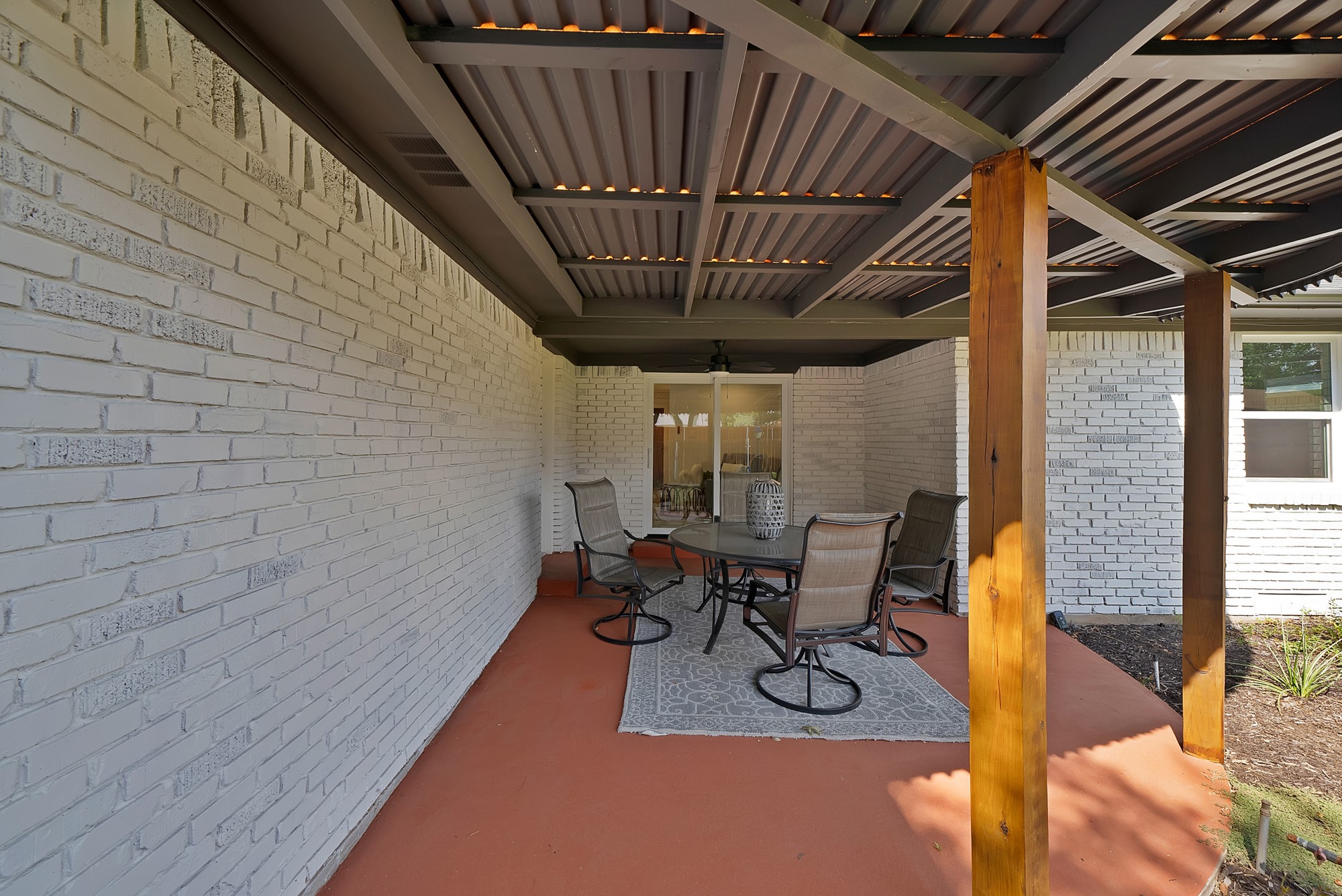 5706 Hillcroft Street