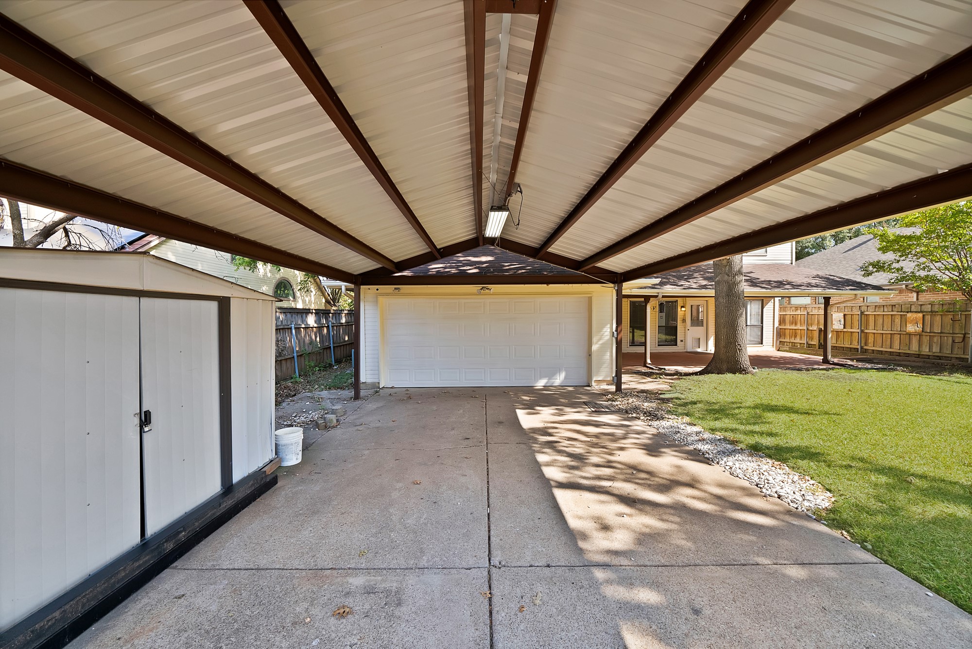 423 Williams Street