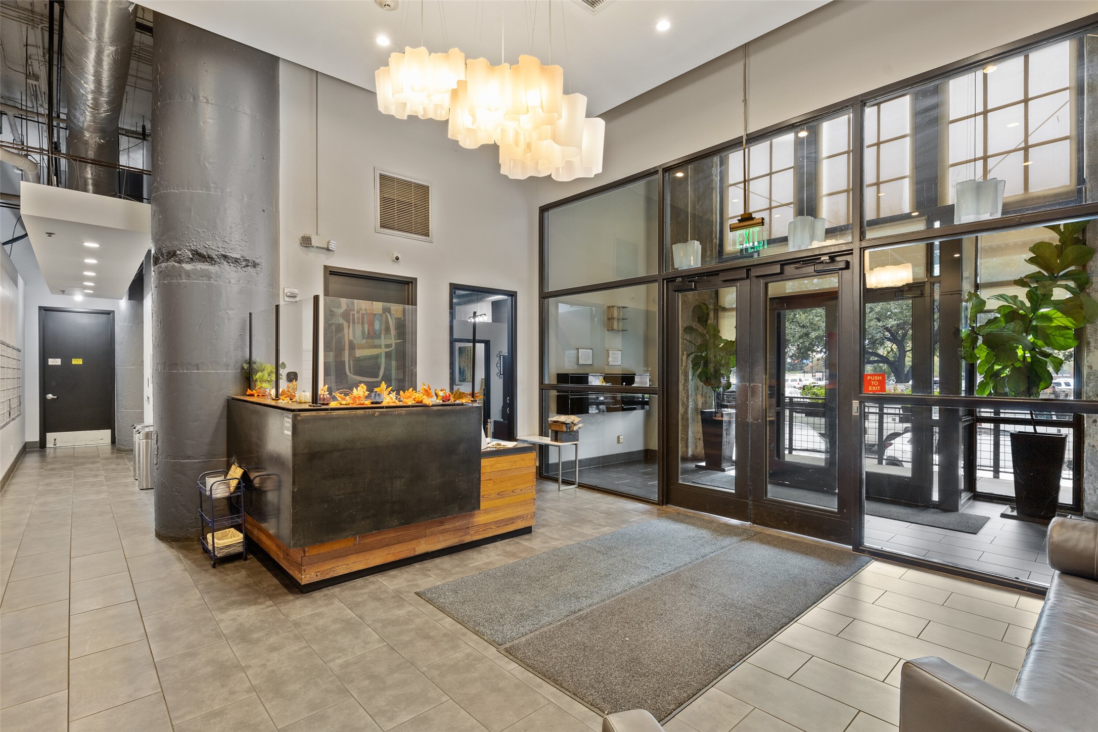 1122 Jackson Street 615