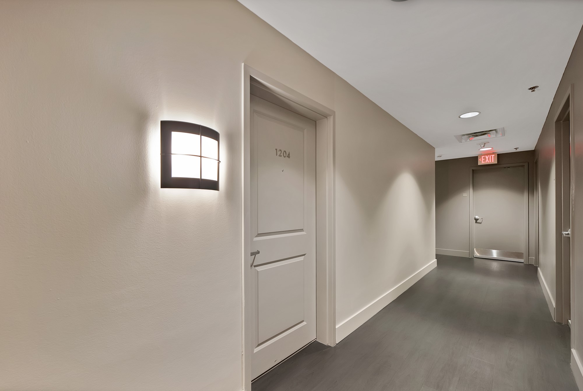 1200 Main Street 1204