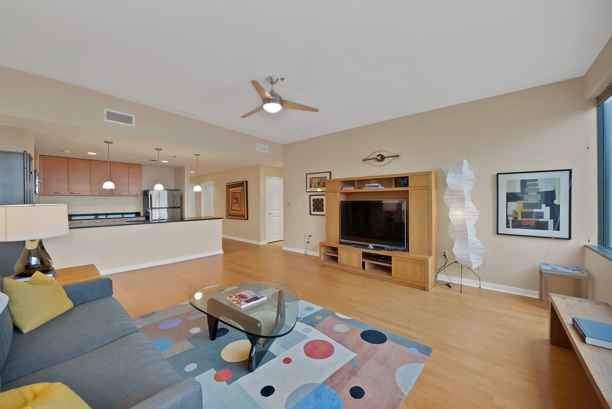 1200 Main Street 1204