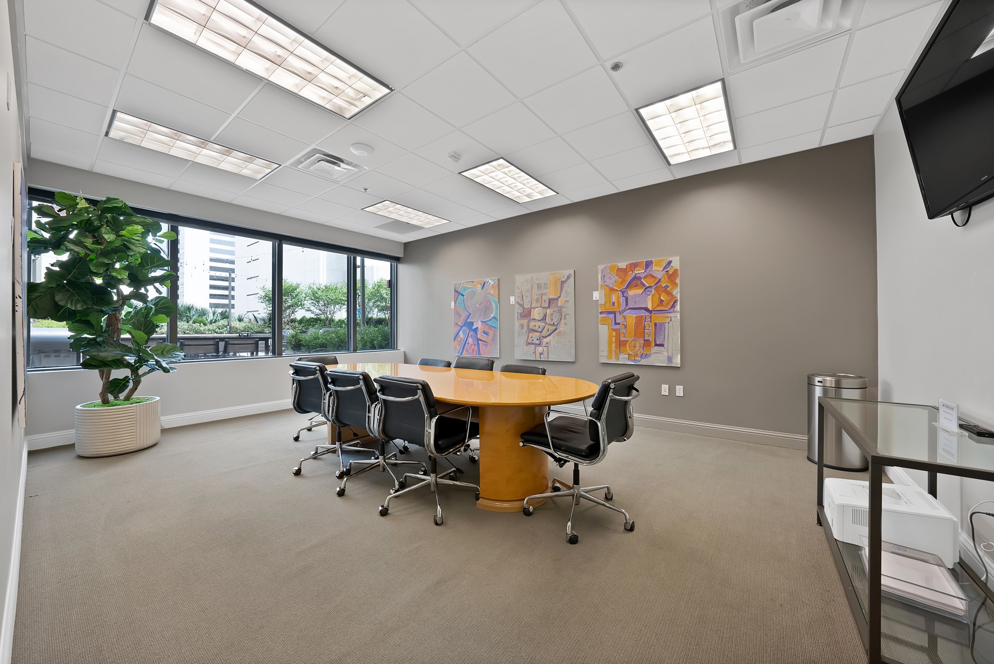 1200 Main Street 1204