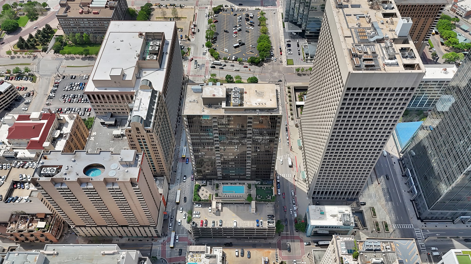 1200 Main Street 1204