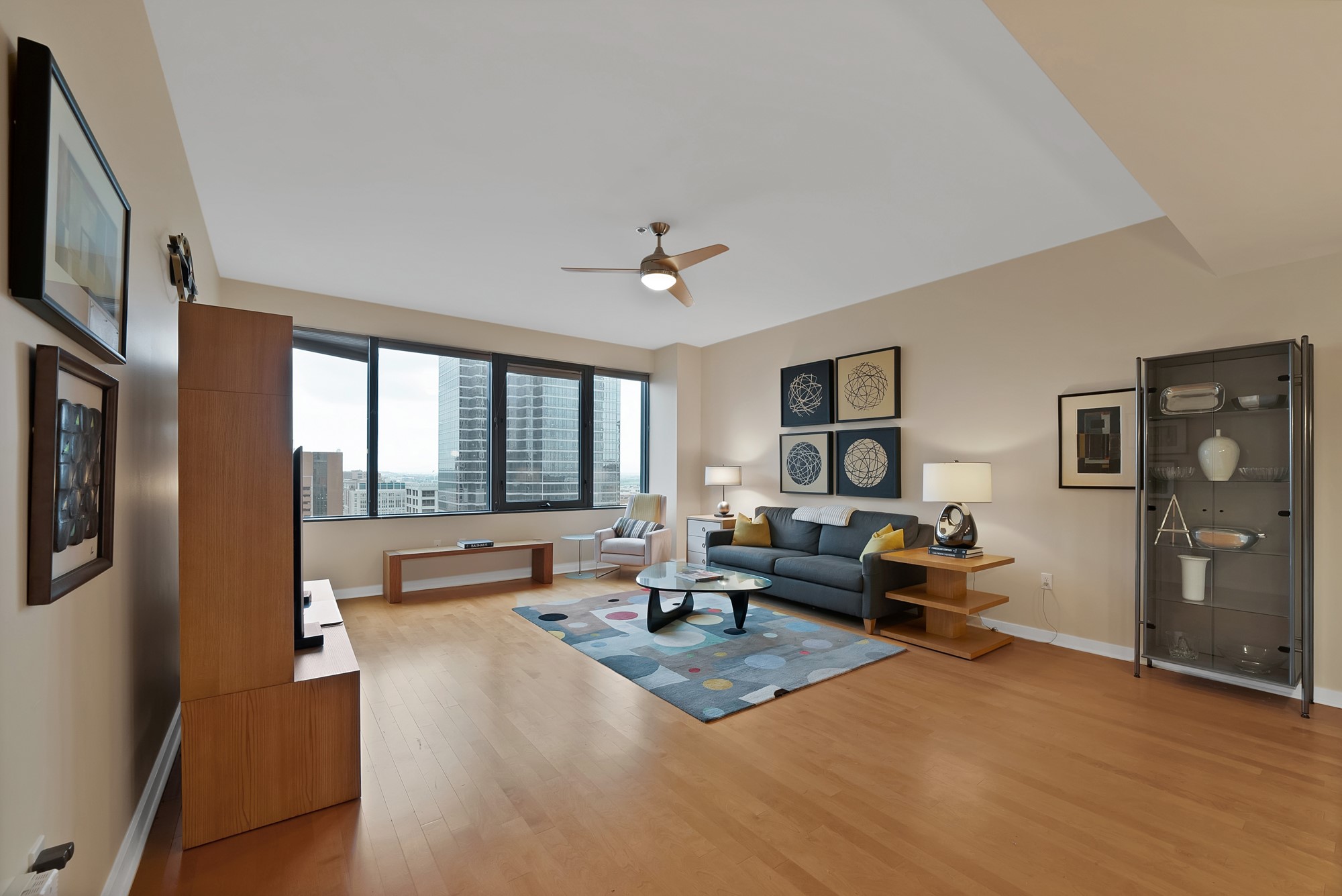 1200 Main Street 1204