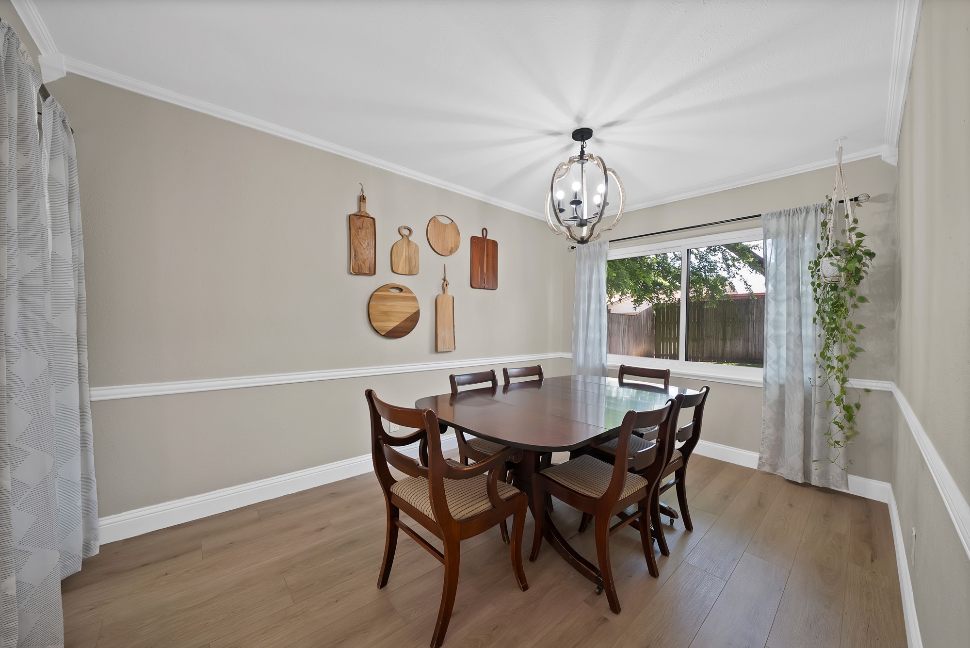 3042 Scott Drive