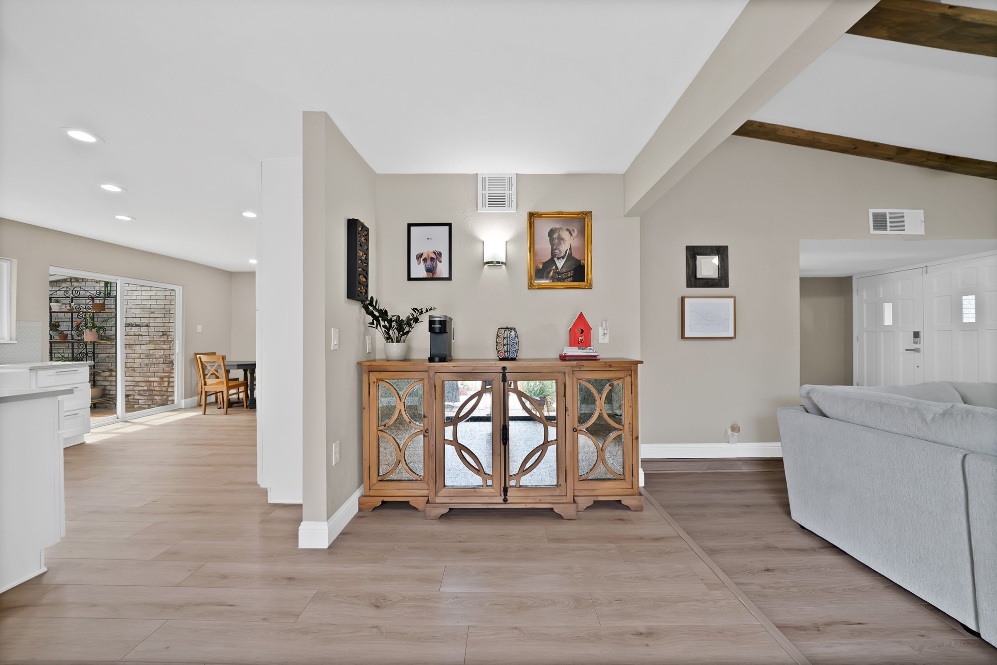 3042 Scott Drive