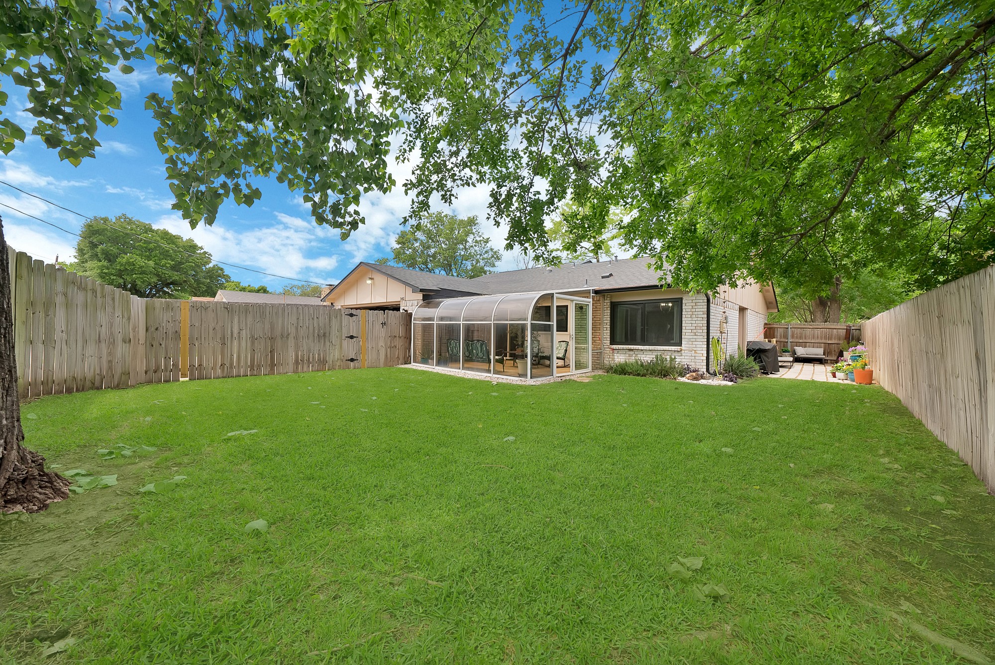 3042 Scott Drive