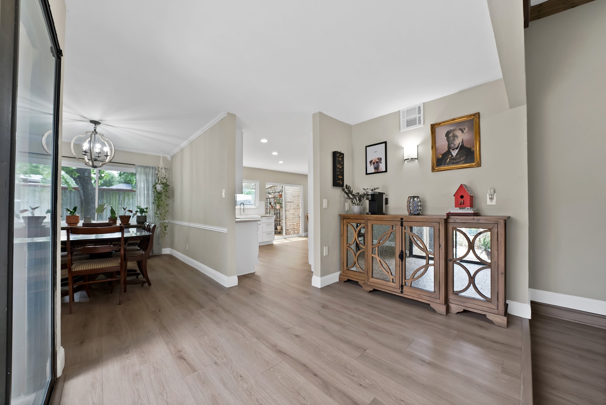 3042 Scott Drive