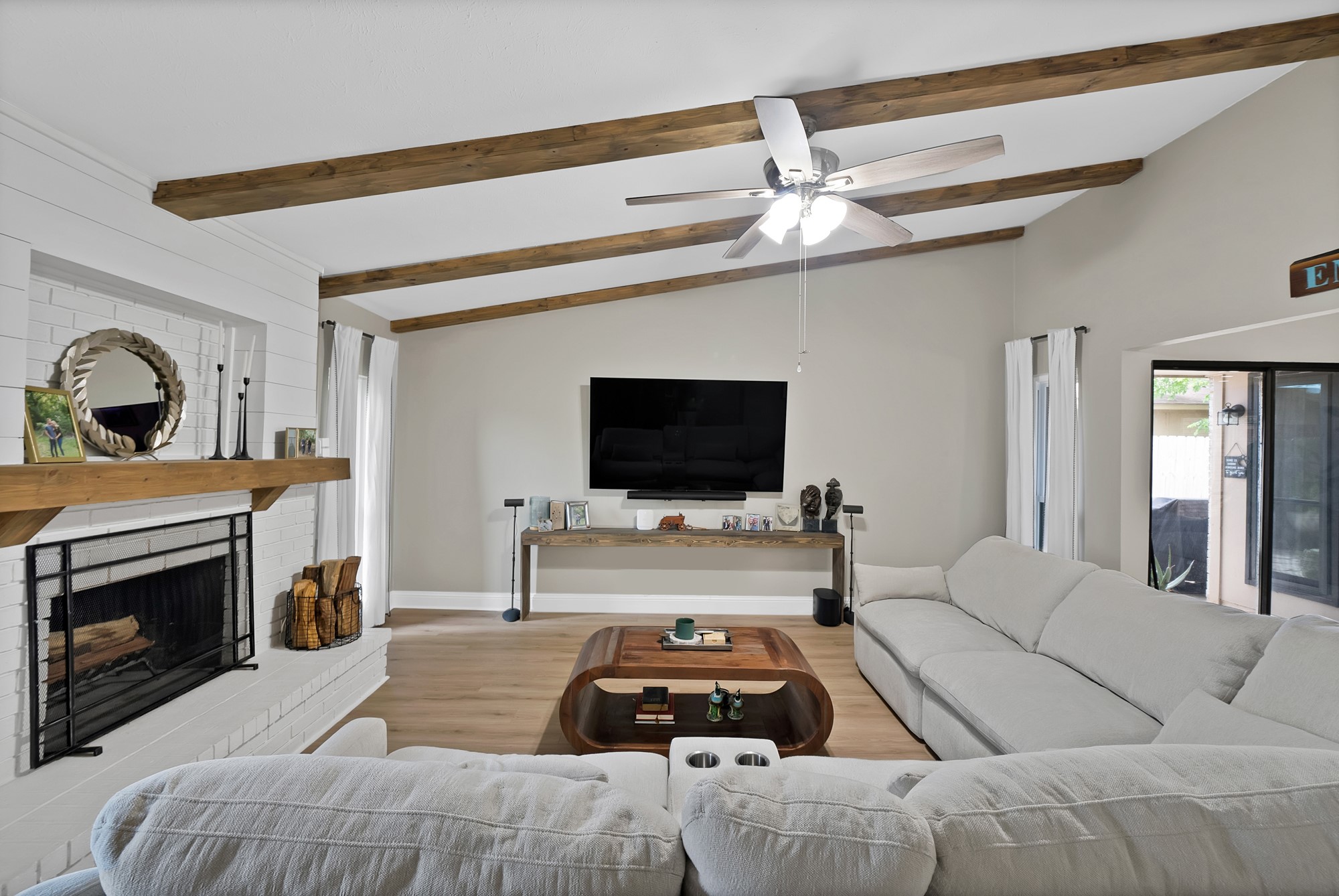3042 Scott Drive