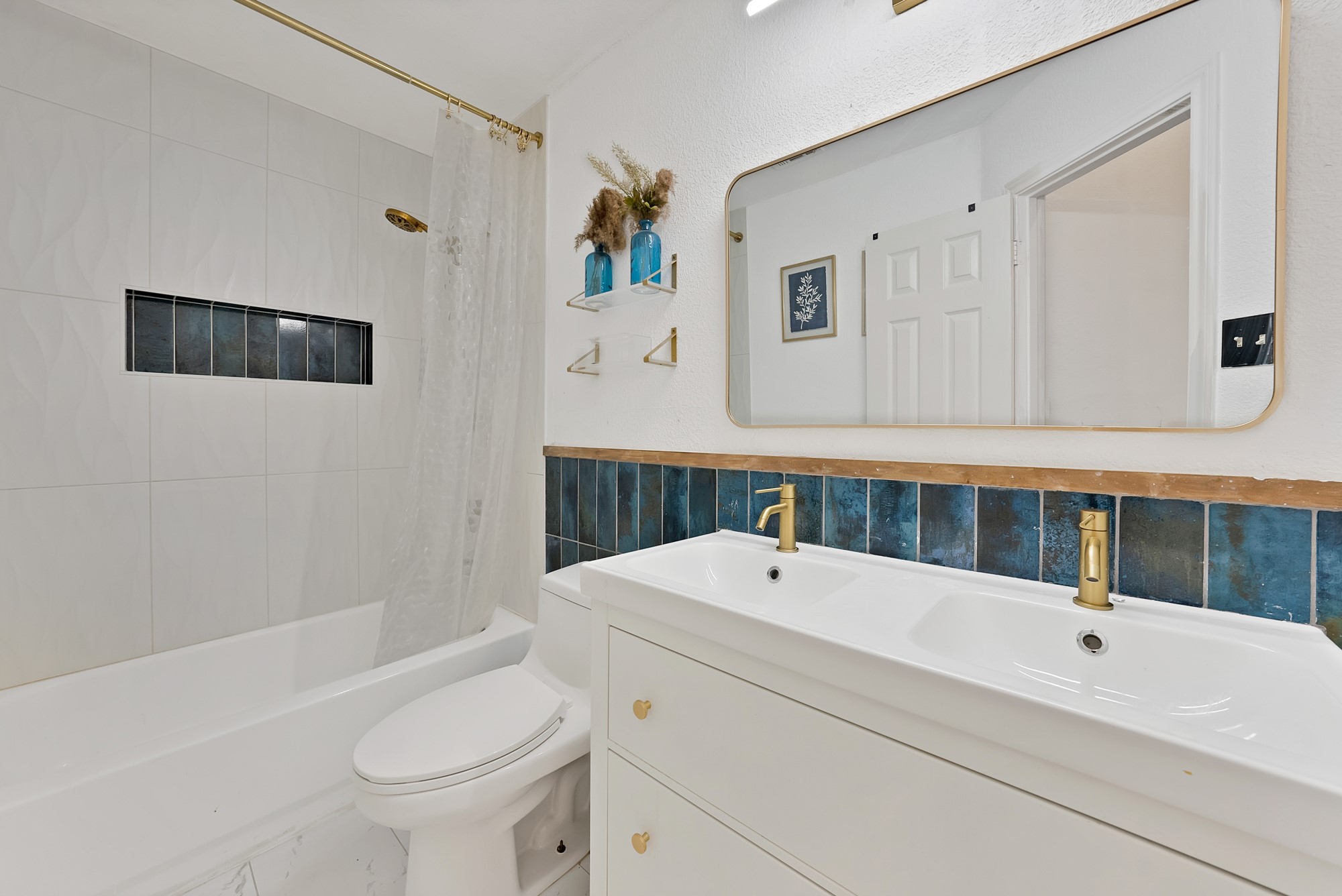 4535 Westchester Glen Drive