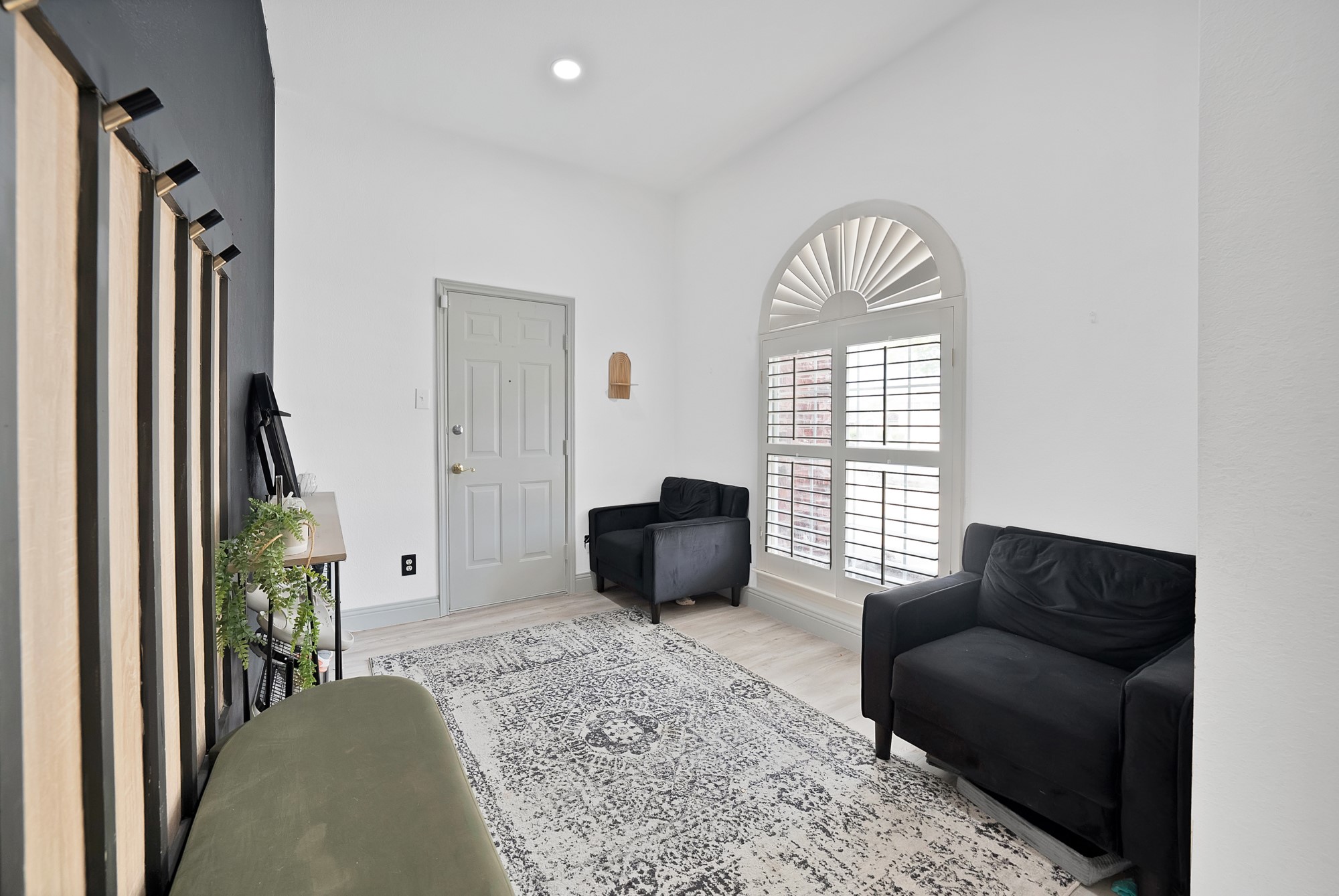 4535 Westchester Glen Drive