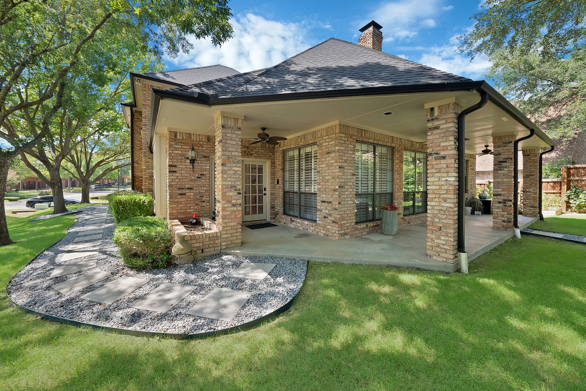 2314 Club Creek Boulevard