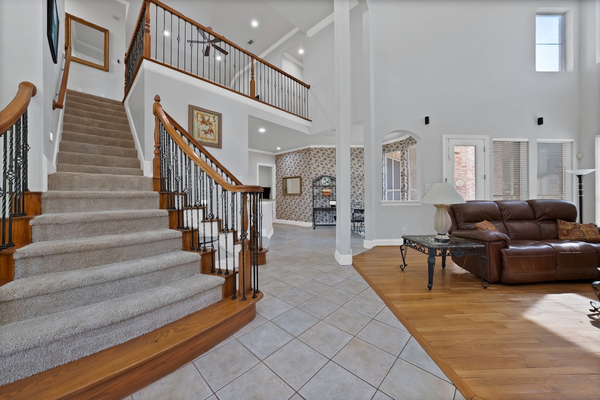 2605 Saratoga Drive