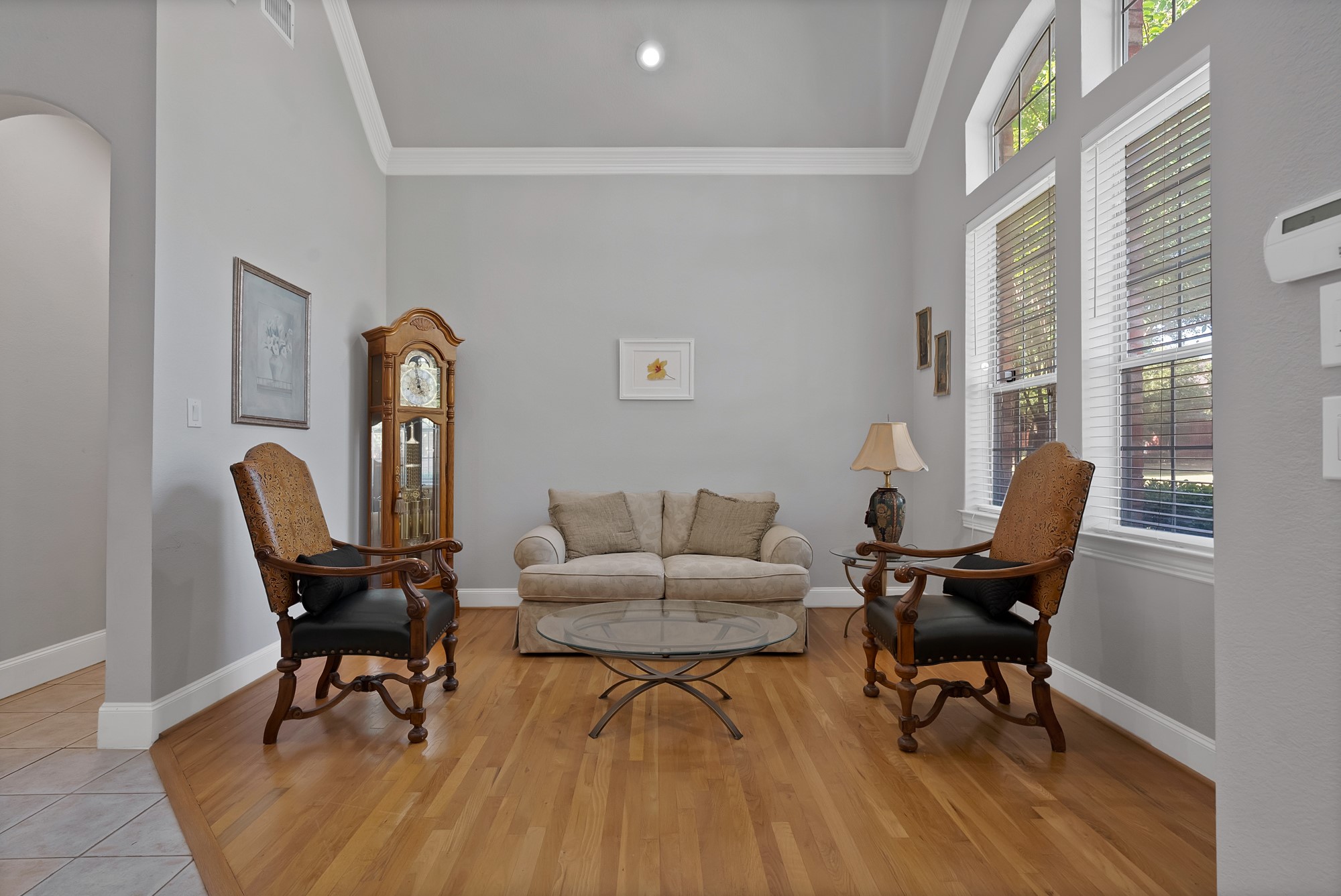2605 Saratoga Drive