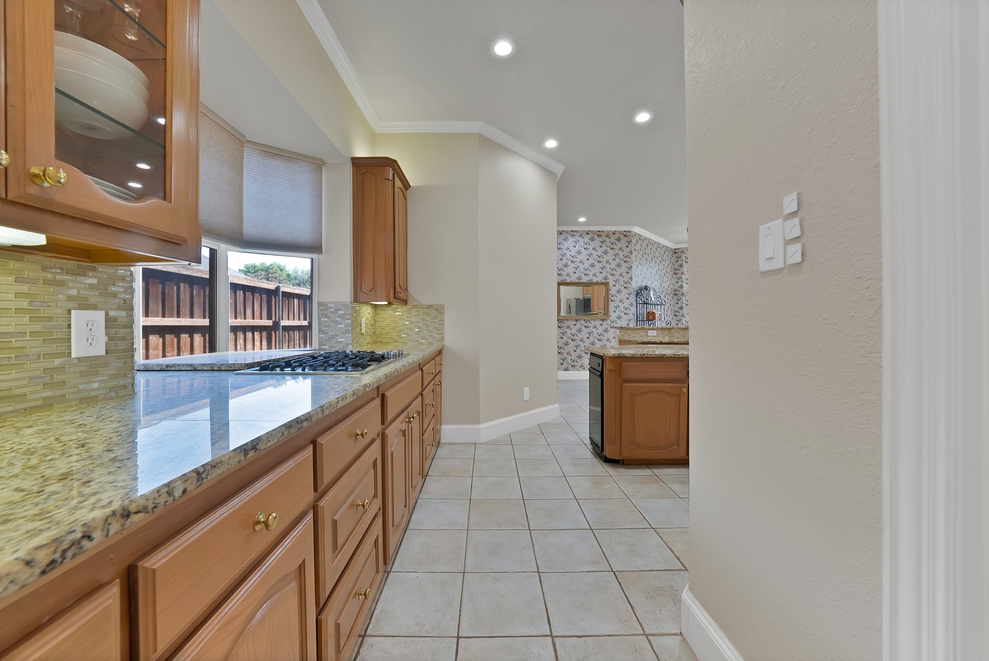 2605 Saratoga Drive