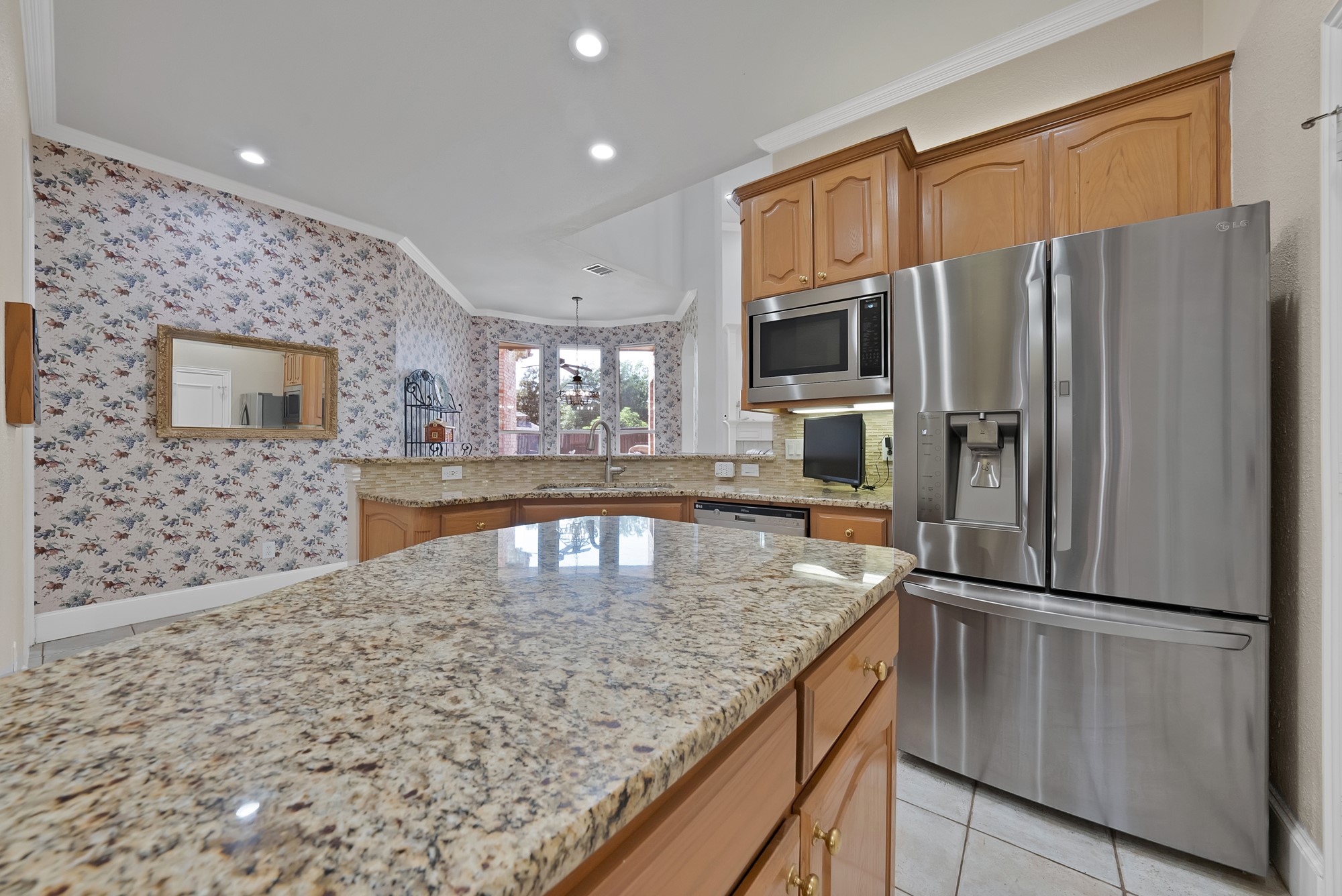 2605 Saratoga Drive