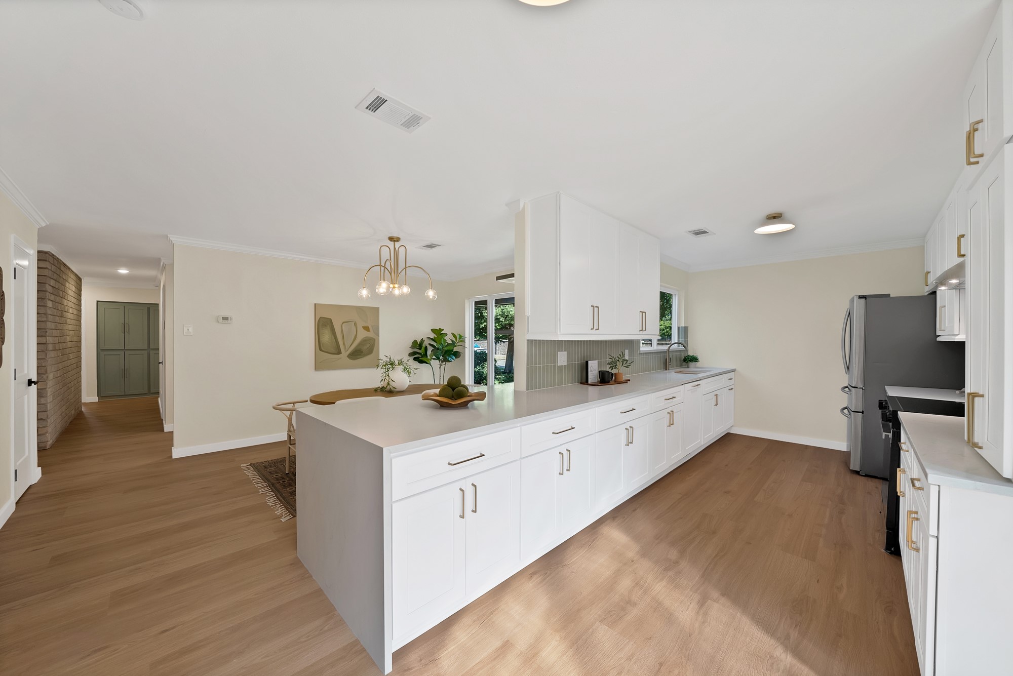 413 Campbell Court