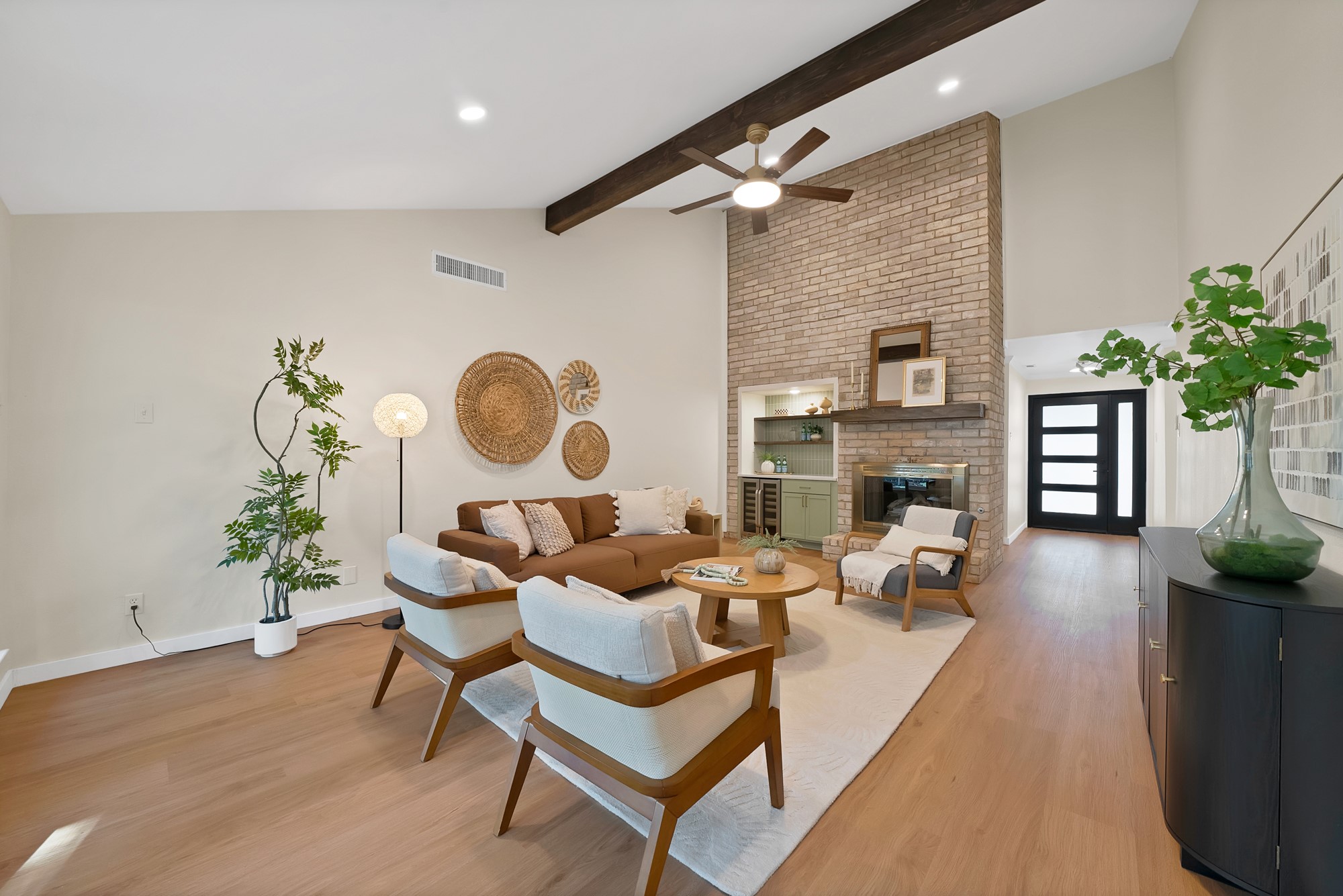 413 Campbell Court