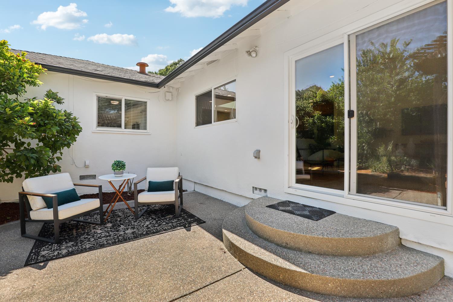 602 I Street