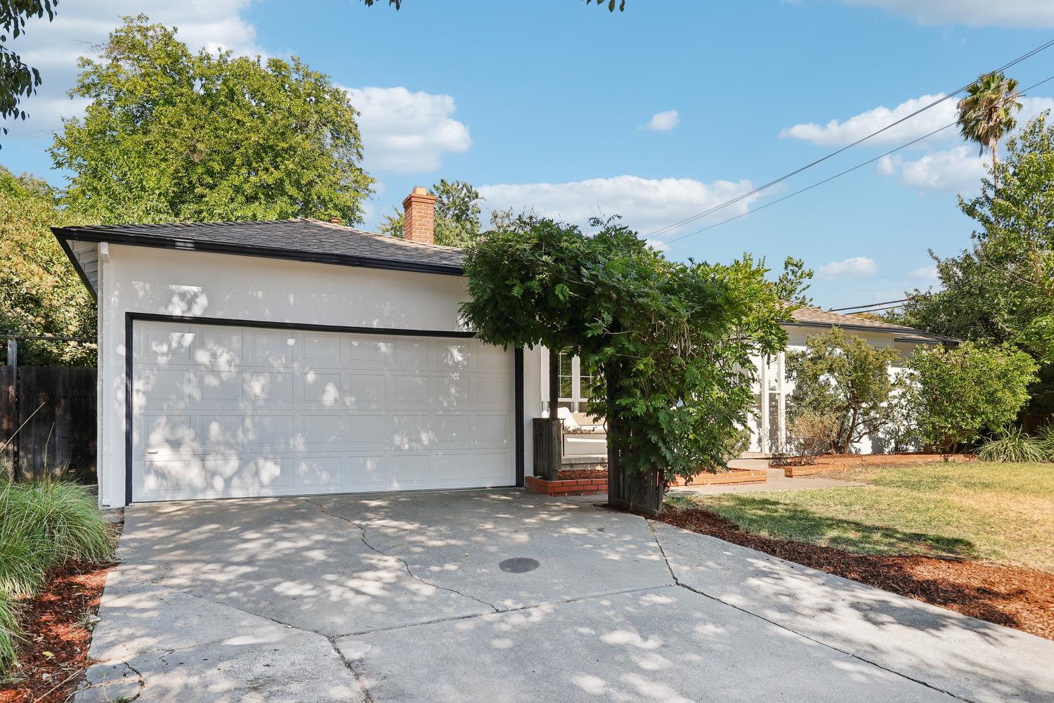 602 I Street