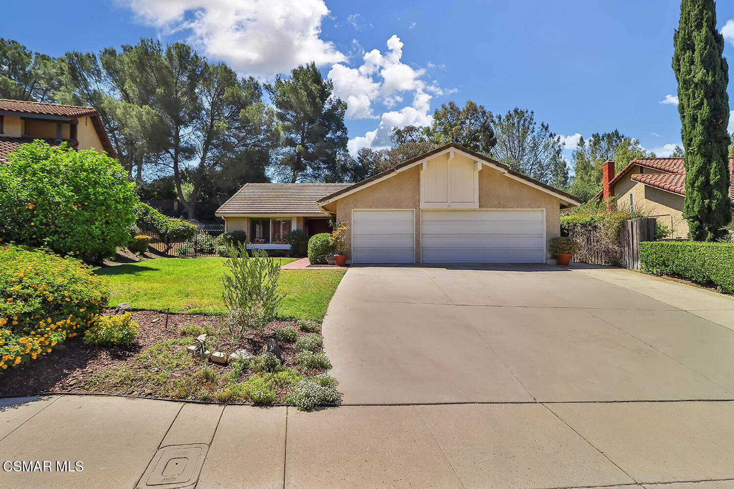 734 Rushing Creek Place