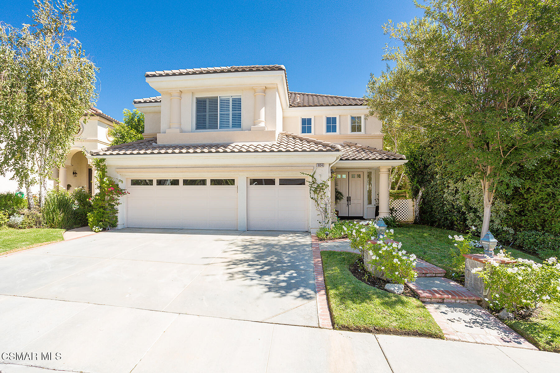 1034 Lambourne Place, Oak Park