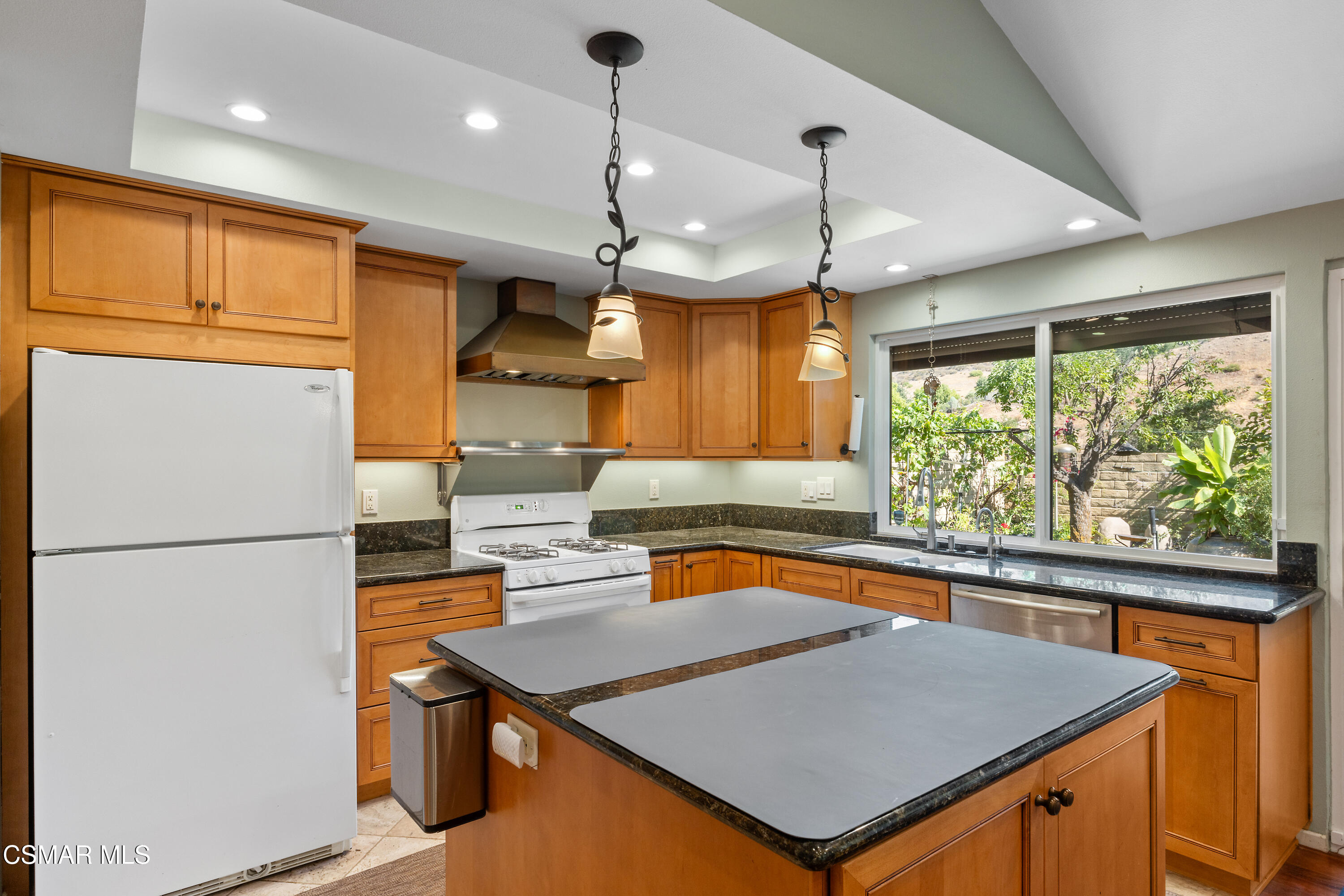 1641 Trafalgar Place