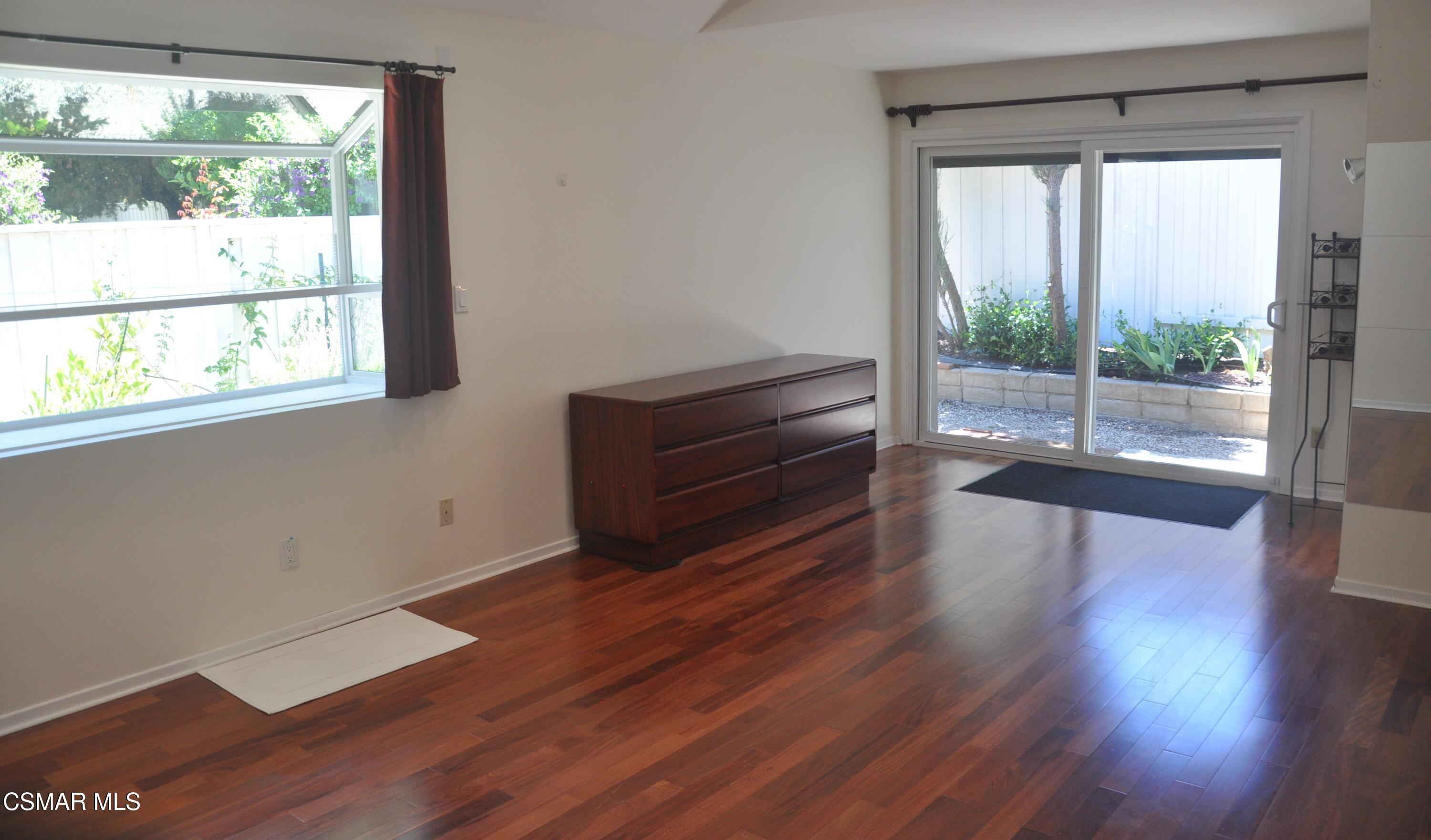 1641 Trafalgar Place