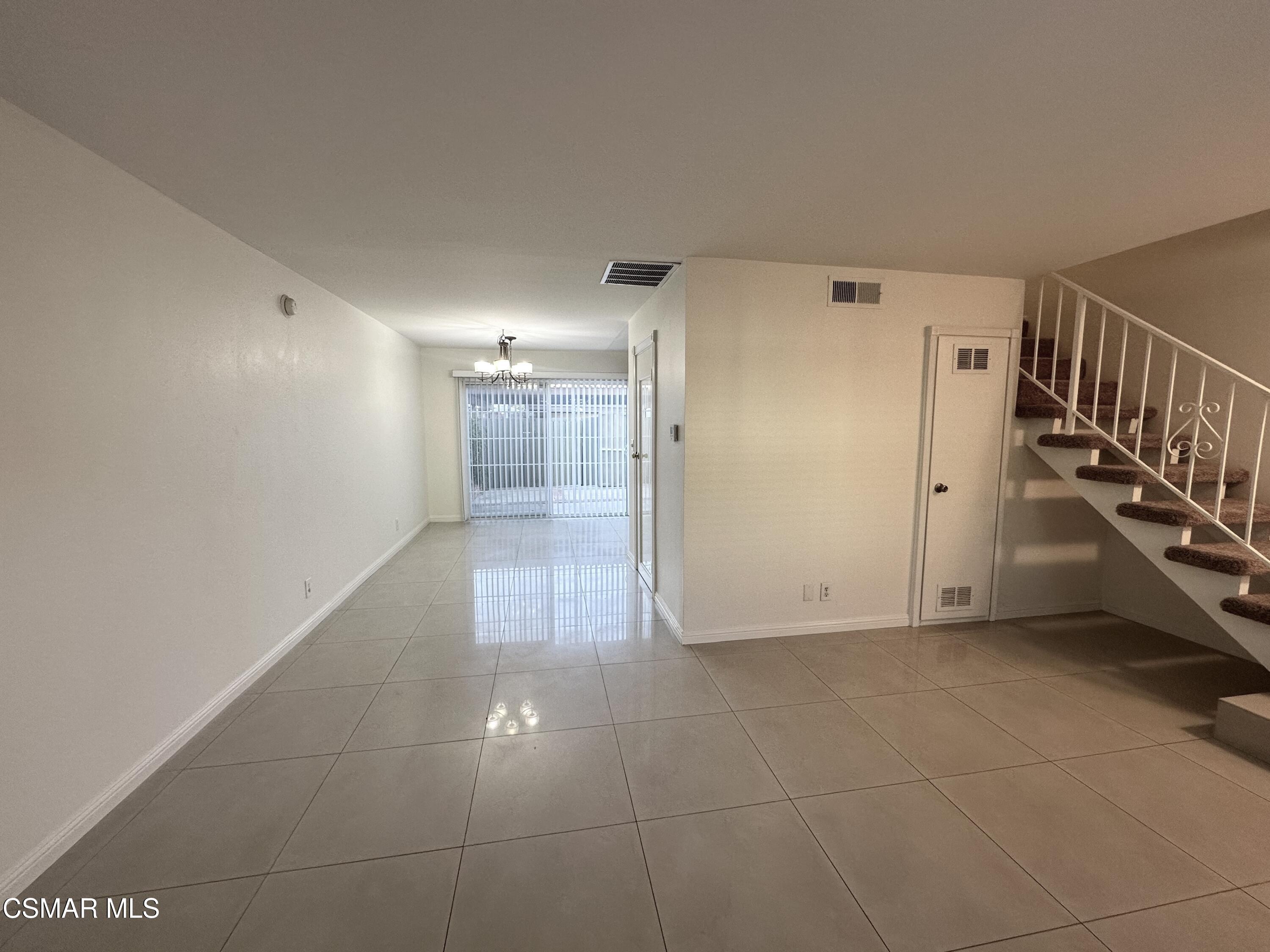 6621 Wilbur Avenue, 9