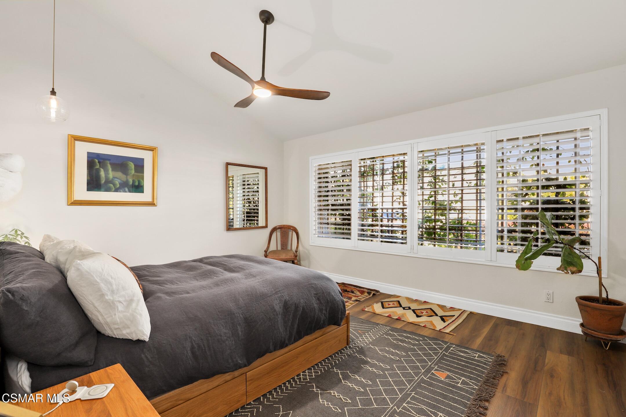 3348 Holloway Street