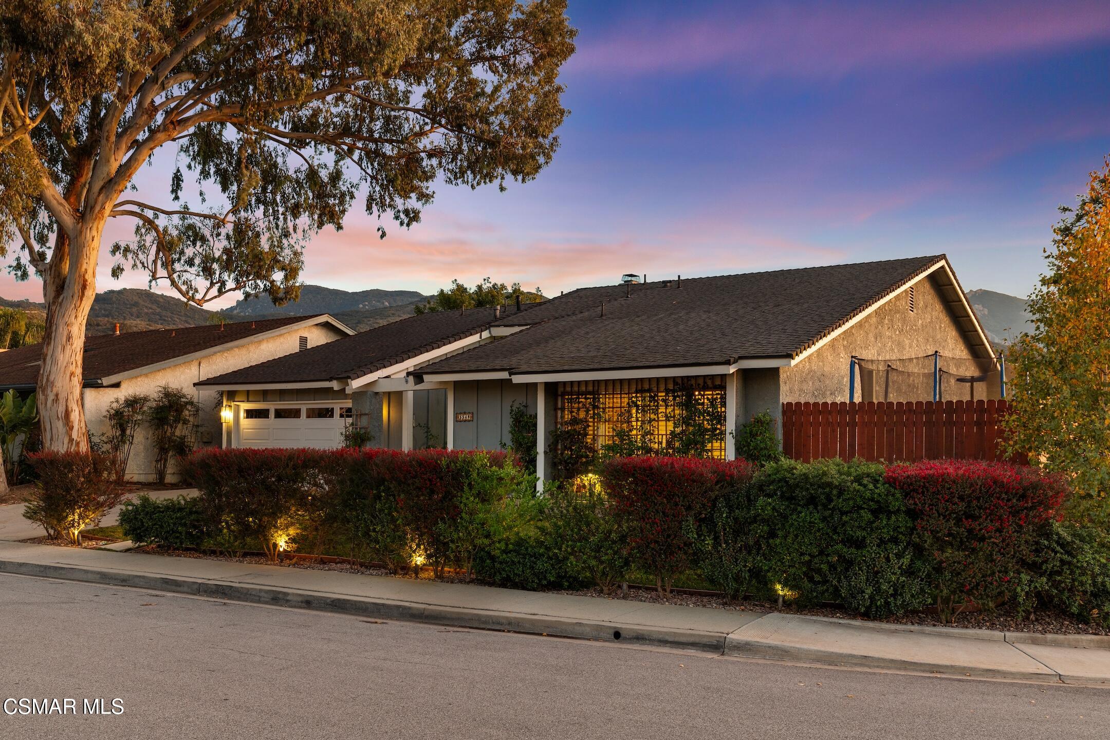 3348 Holloway Street