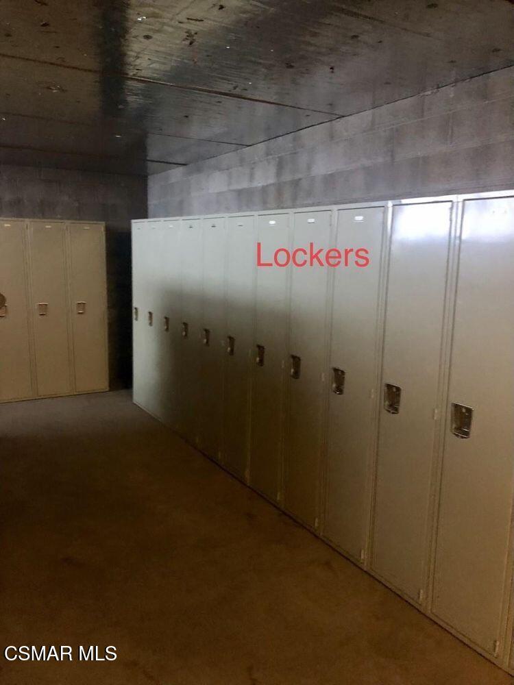 895 Canyon Boulevard, 15