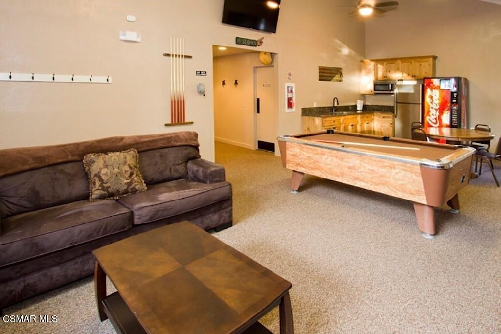 895 Canyon Boulevard, 15