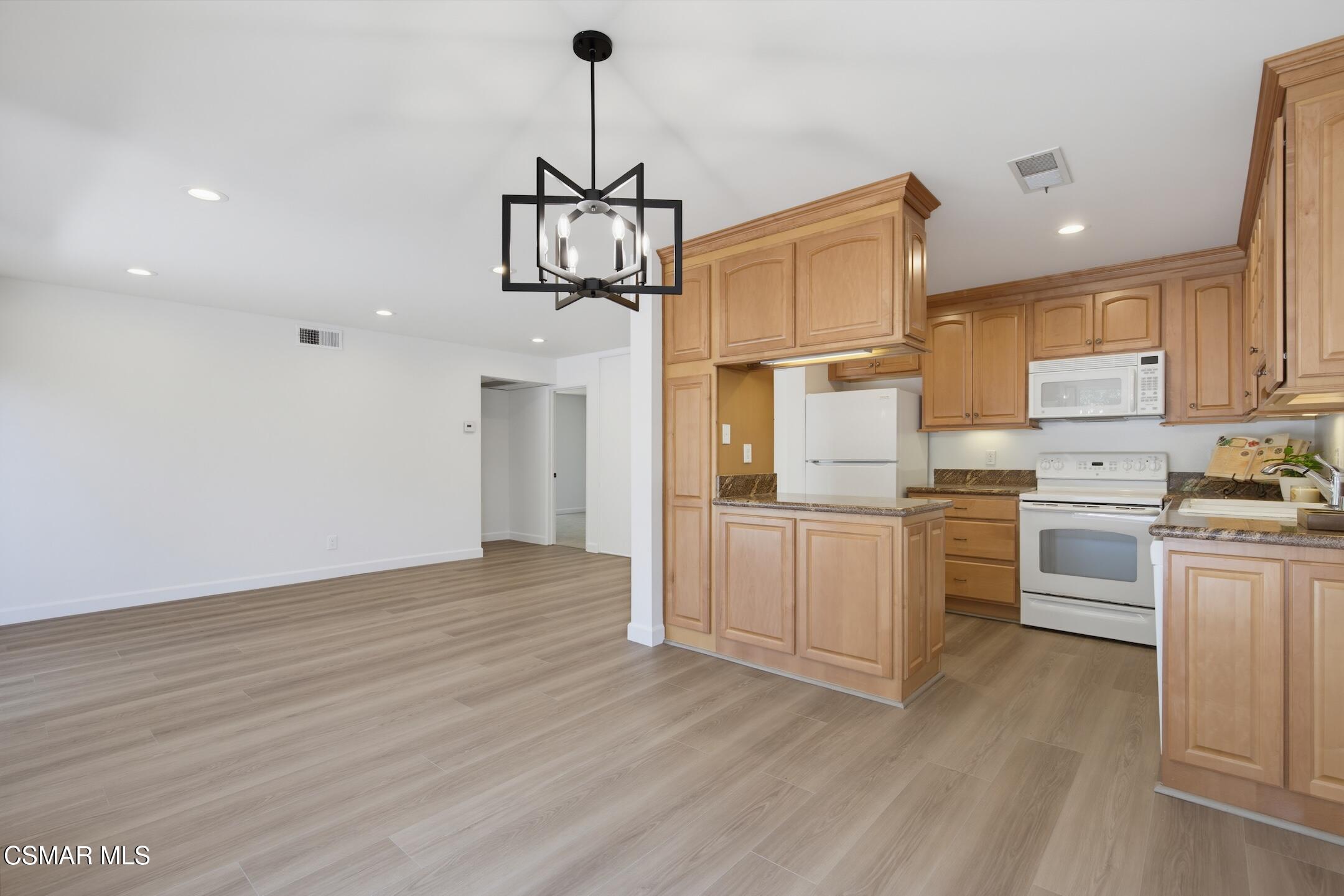 291 Sequoia Court, 34