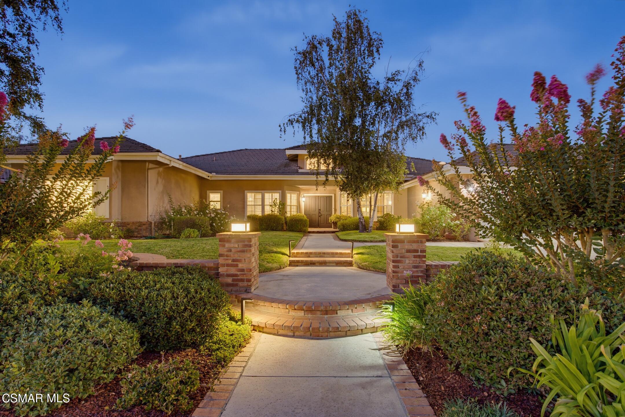 1021 Lynnmere Drive