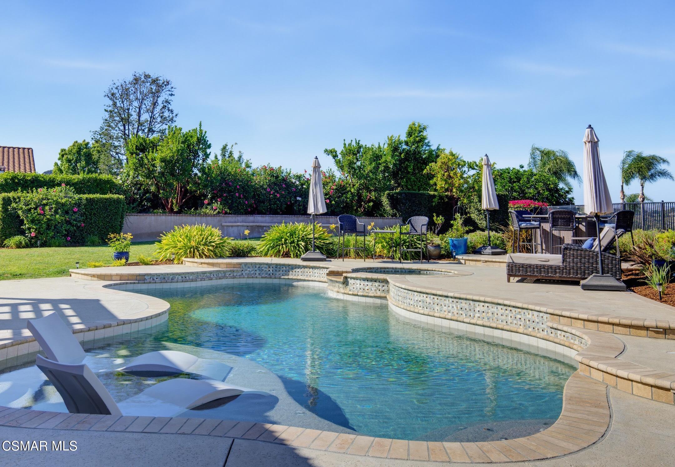 1021 Lynnmere Drive