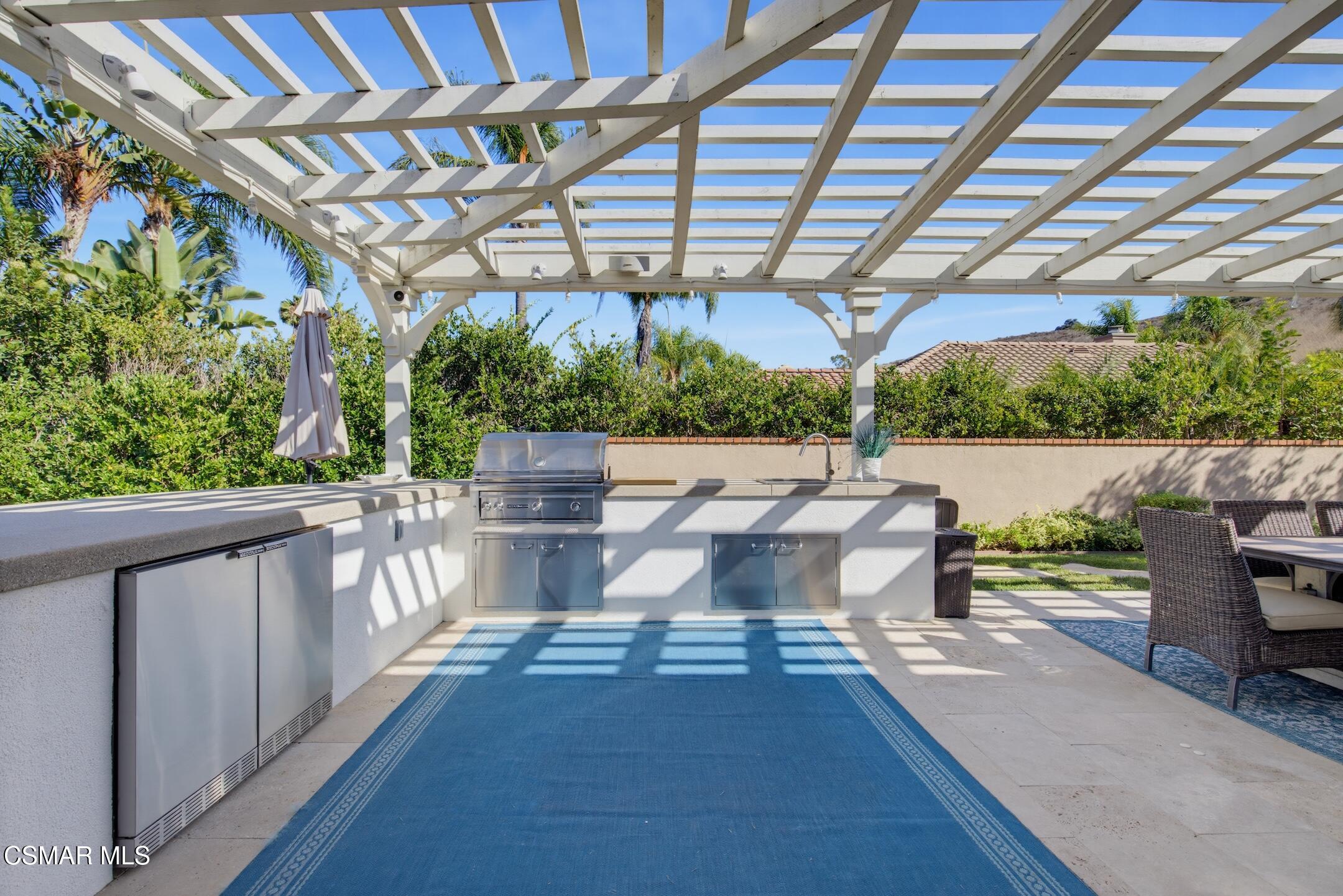 1021 Lynnmere Drive
