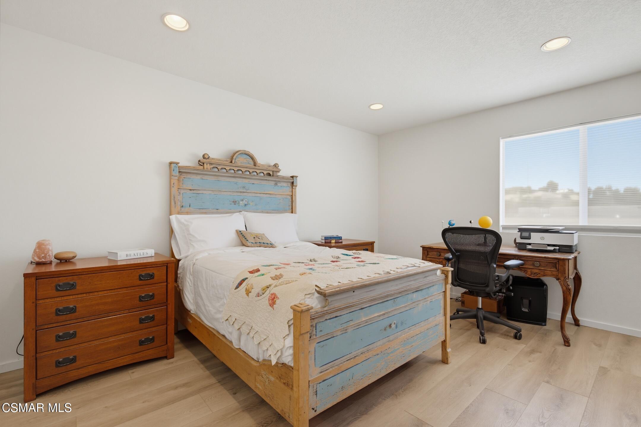 29105 E Thousand Oaks Boulevard, E