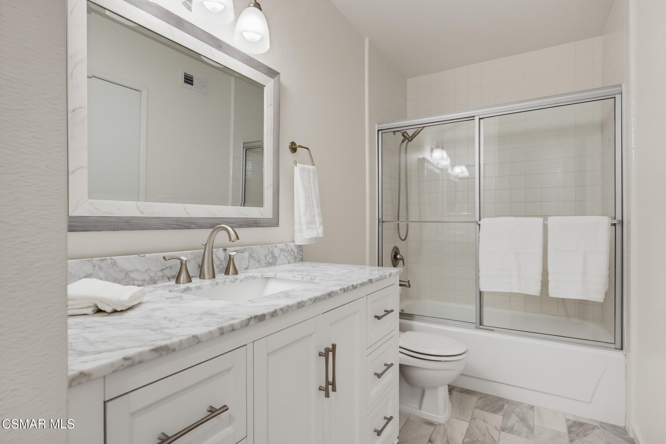 29105 E Thousand Oaks Boulevard, E