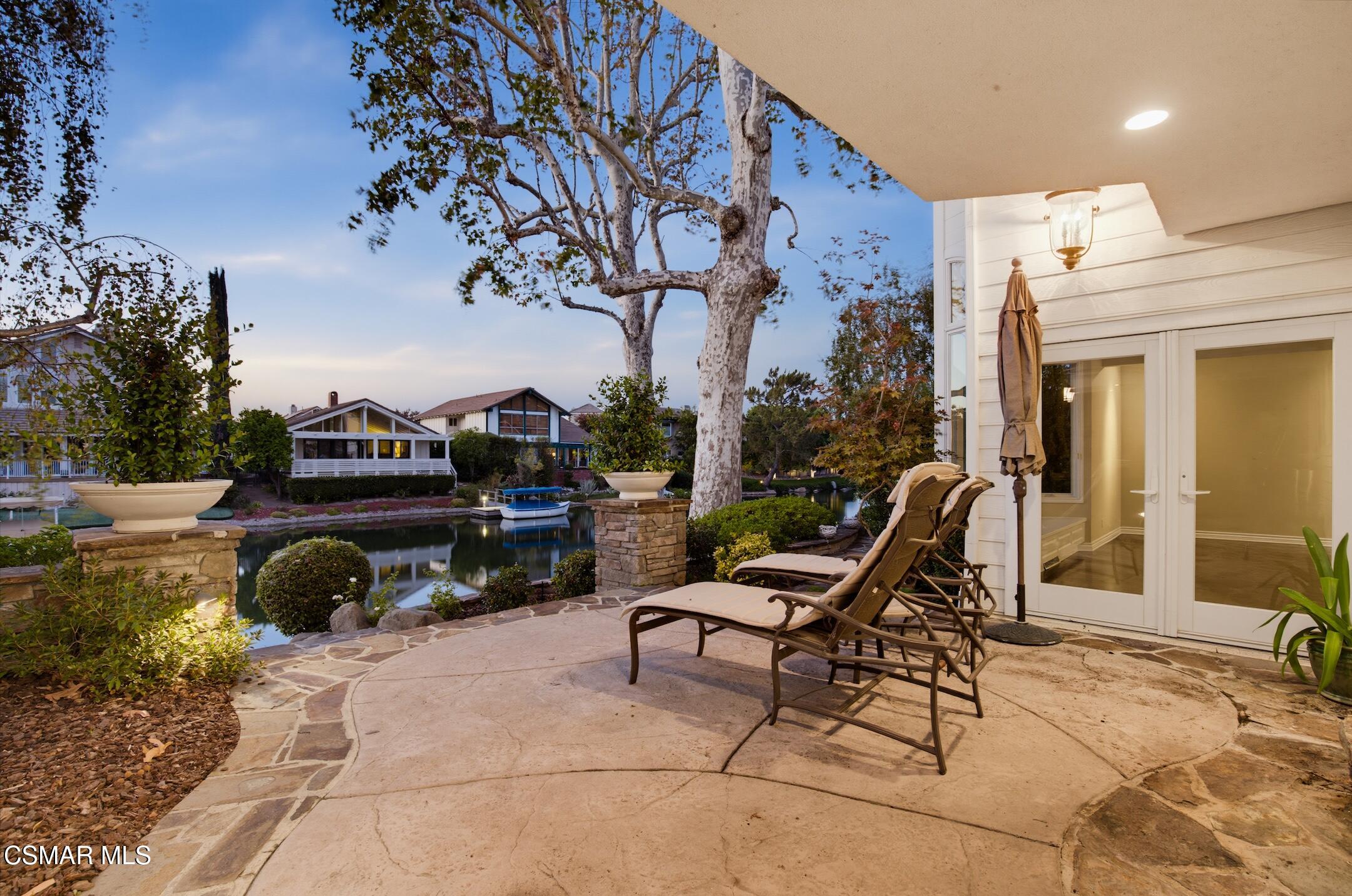 3927 Fairbreeze Circle