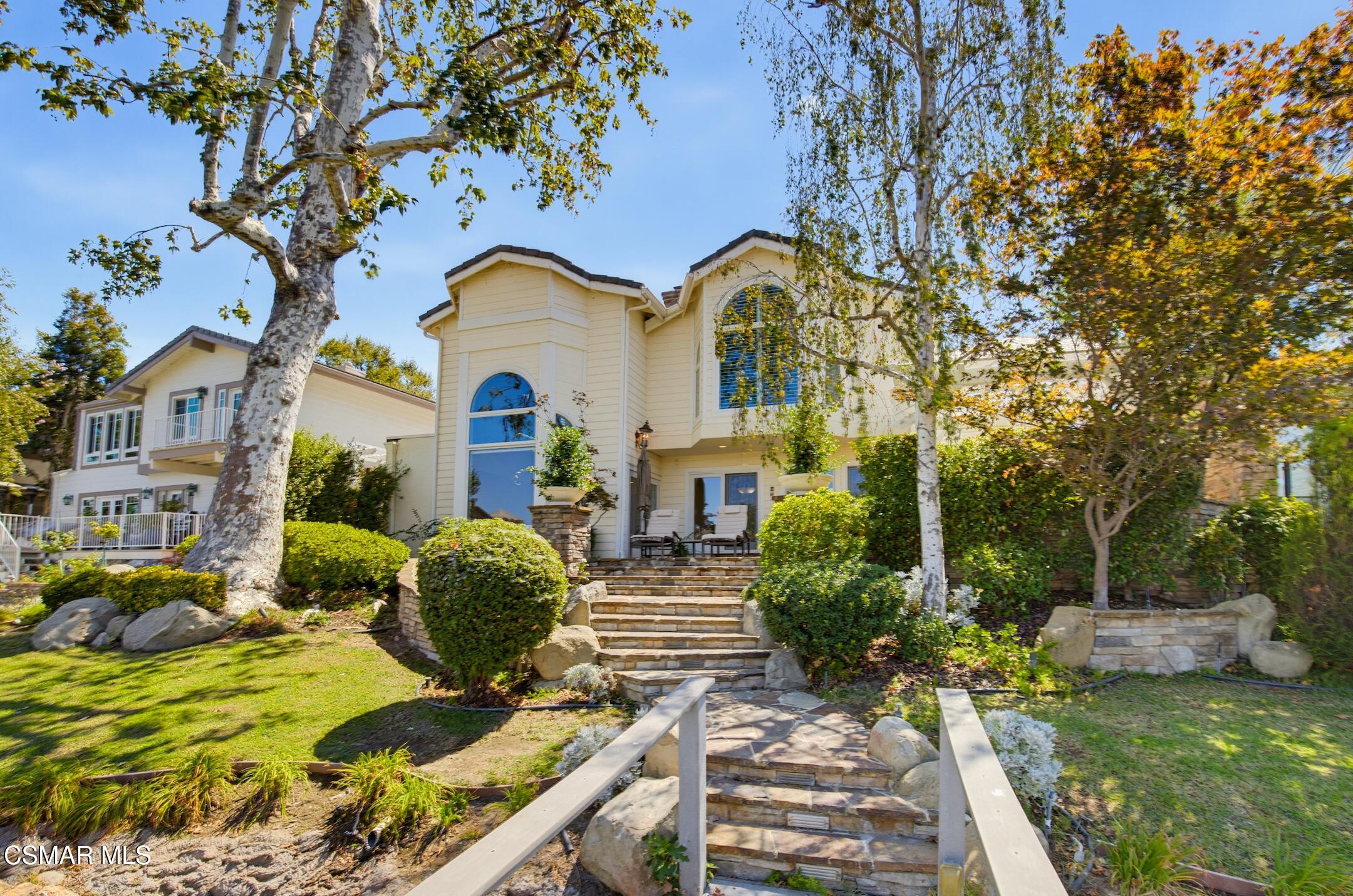 3927 Fairbreeze Circle