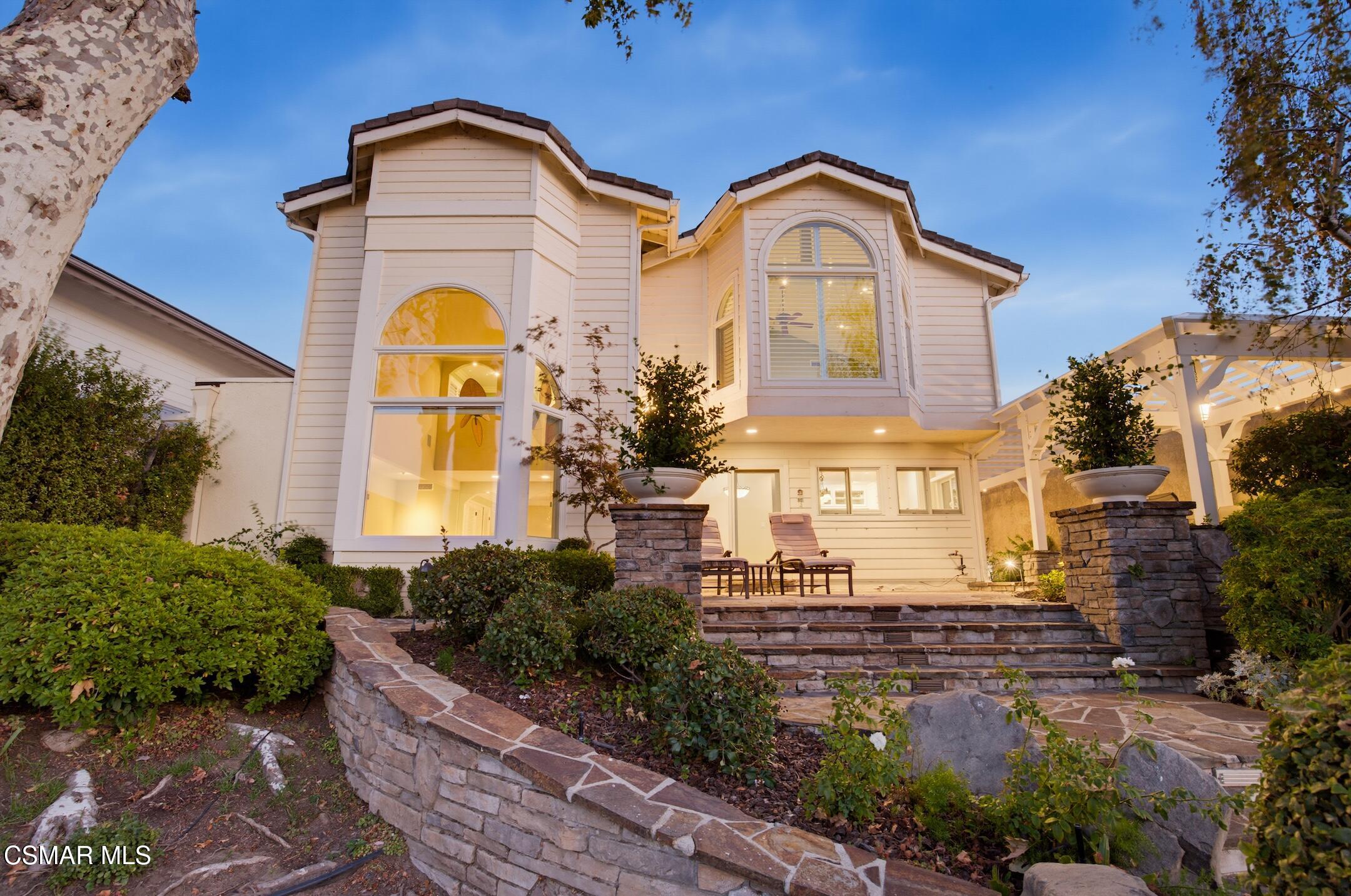 3927 Fairbreeze Circle
