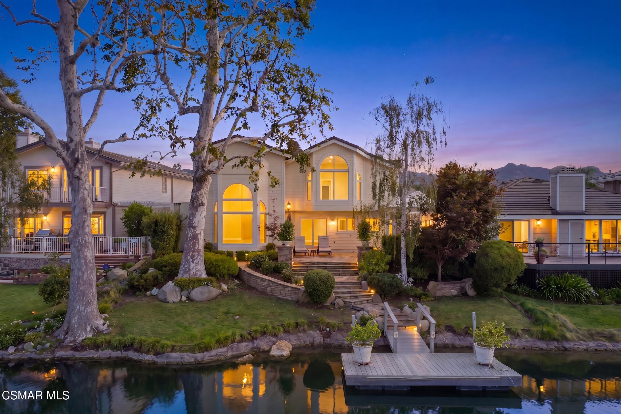 3927 Fairbreeze Circle