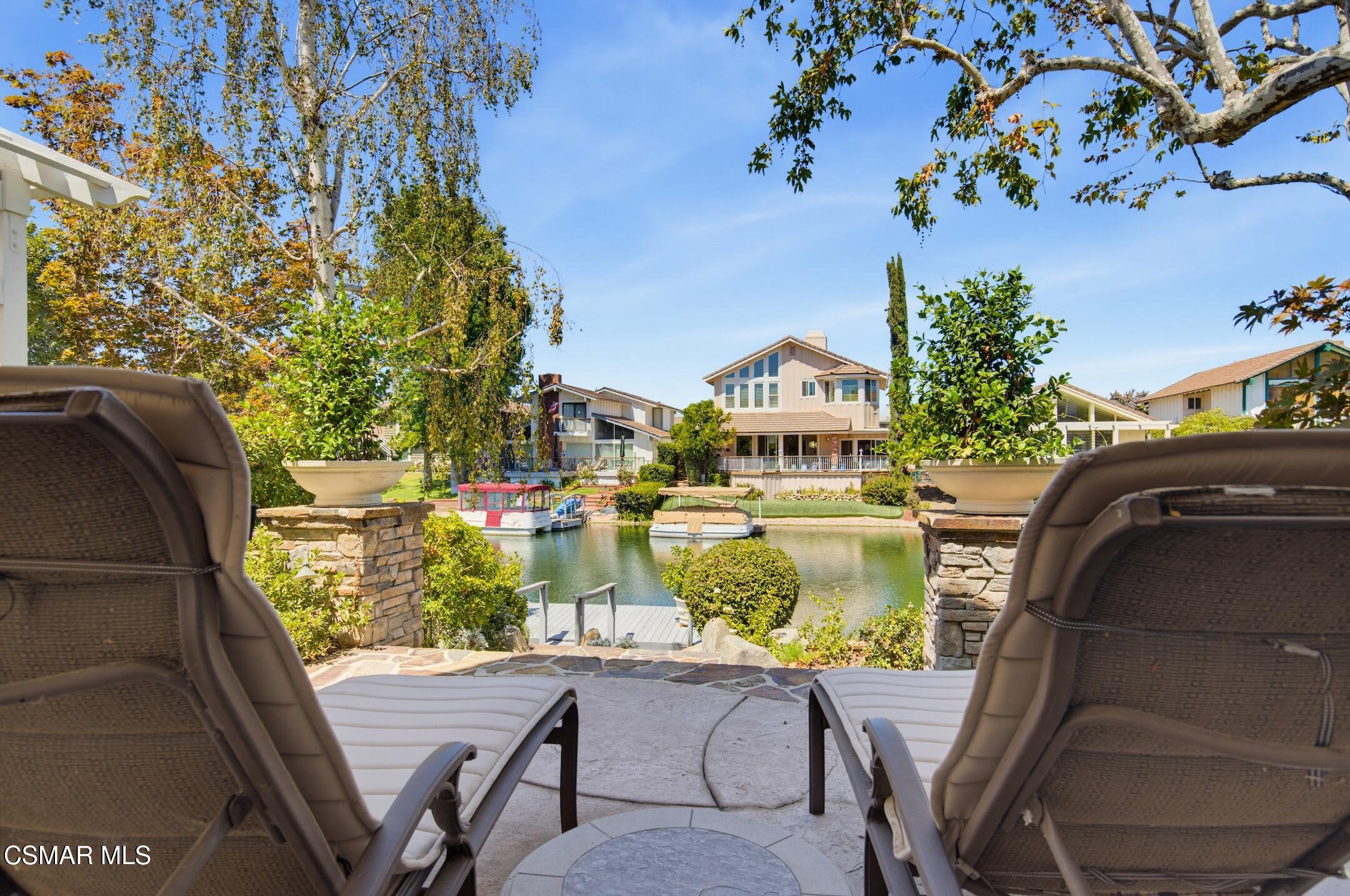 3927 Fairbreeze Circle