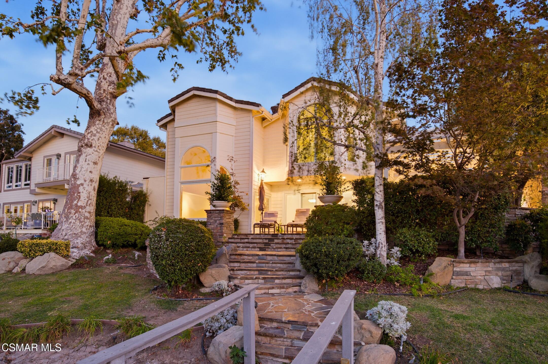 3927 Fairbreeze Circle