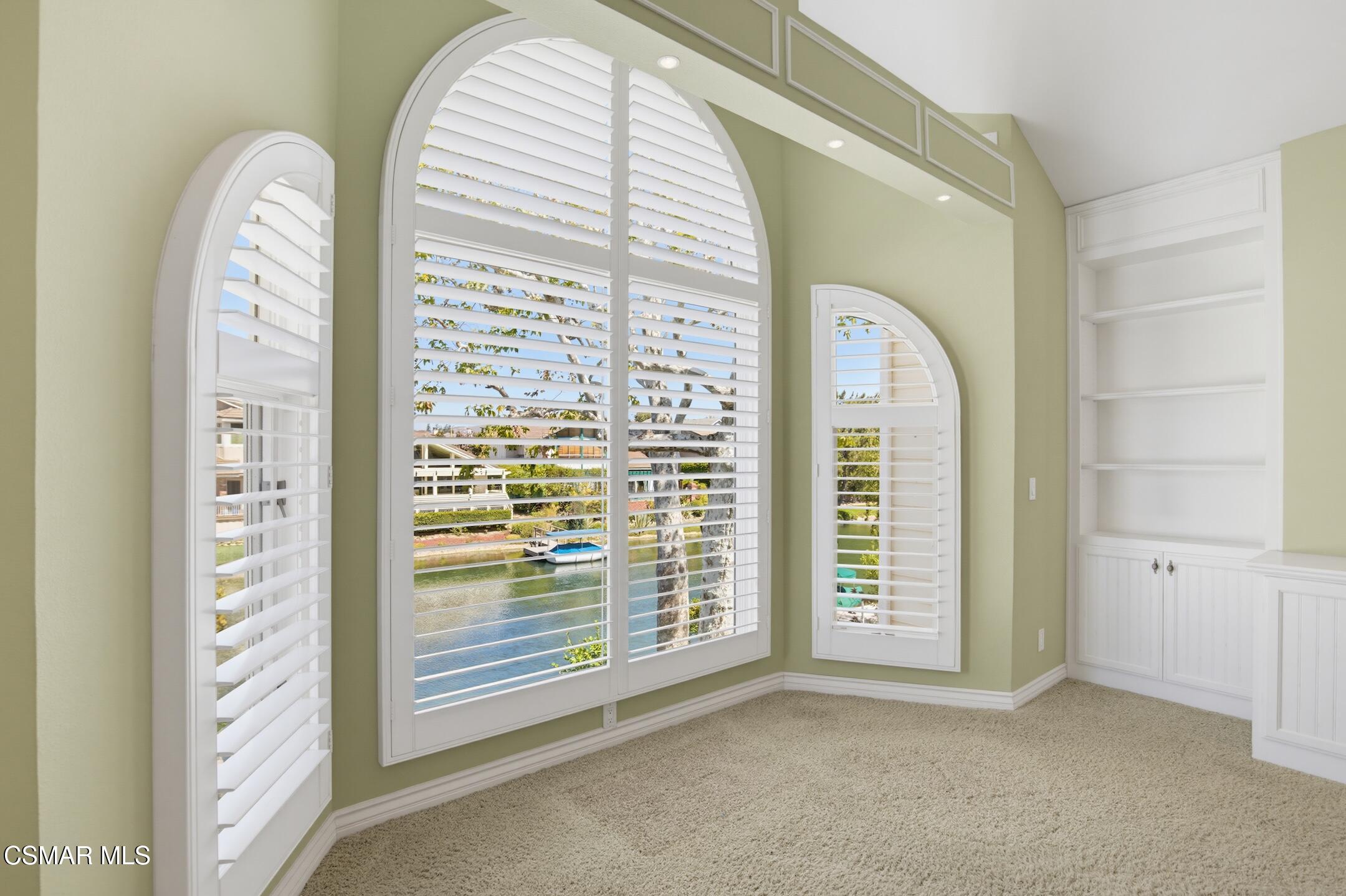 3927 Fairbreeze Circle