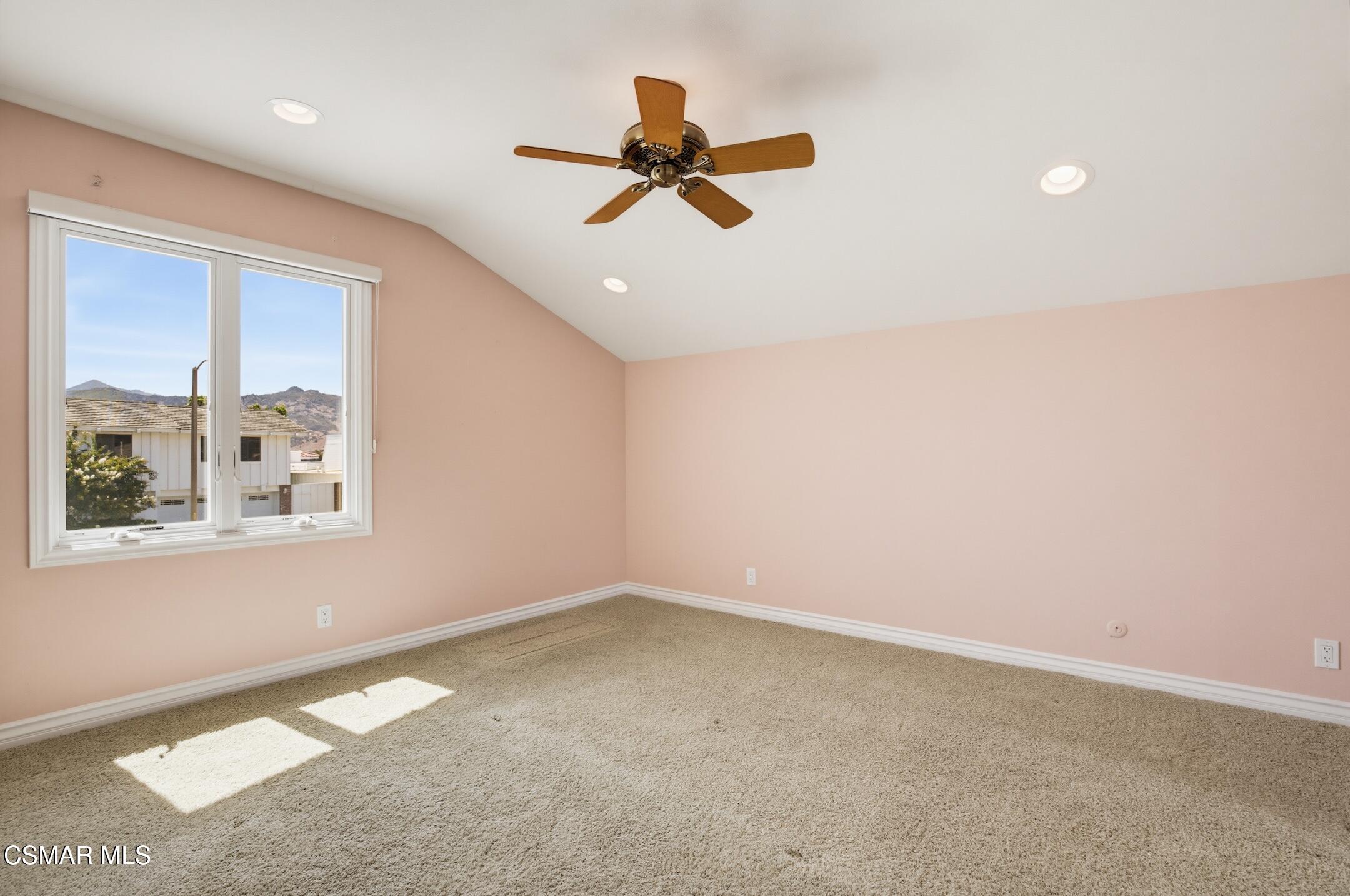 3927 Fairbreeze Circle