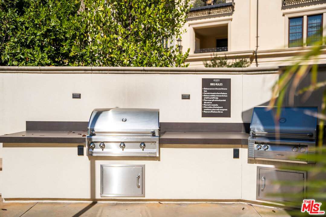 23500 PARK SORRENTO Unit: H31