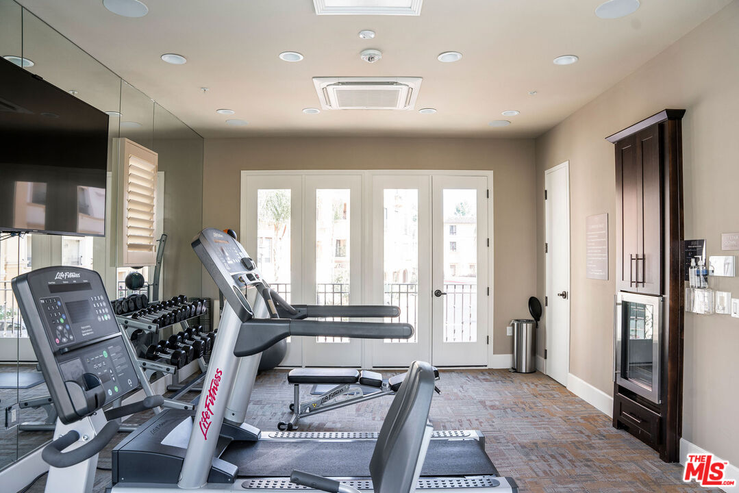 23500 PARK SORRENTO Unit: H31