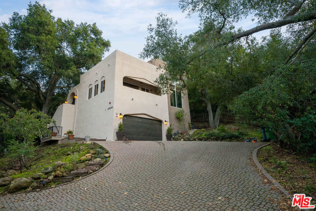 25640 Wildwood Dr